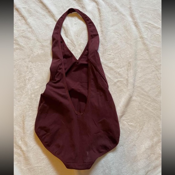 American apparel burgundy low back bodysuit size medium - Picture 2 of 2